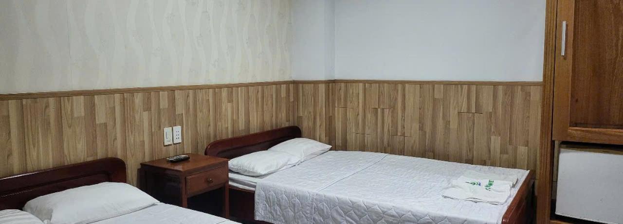 Tue Tinh Hotel Nha Trang Buitenkant foto