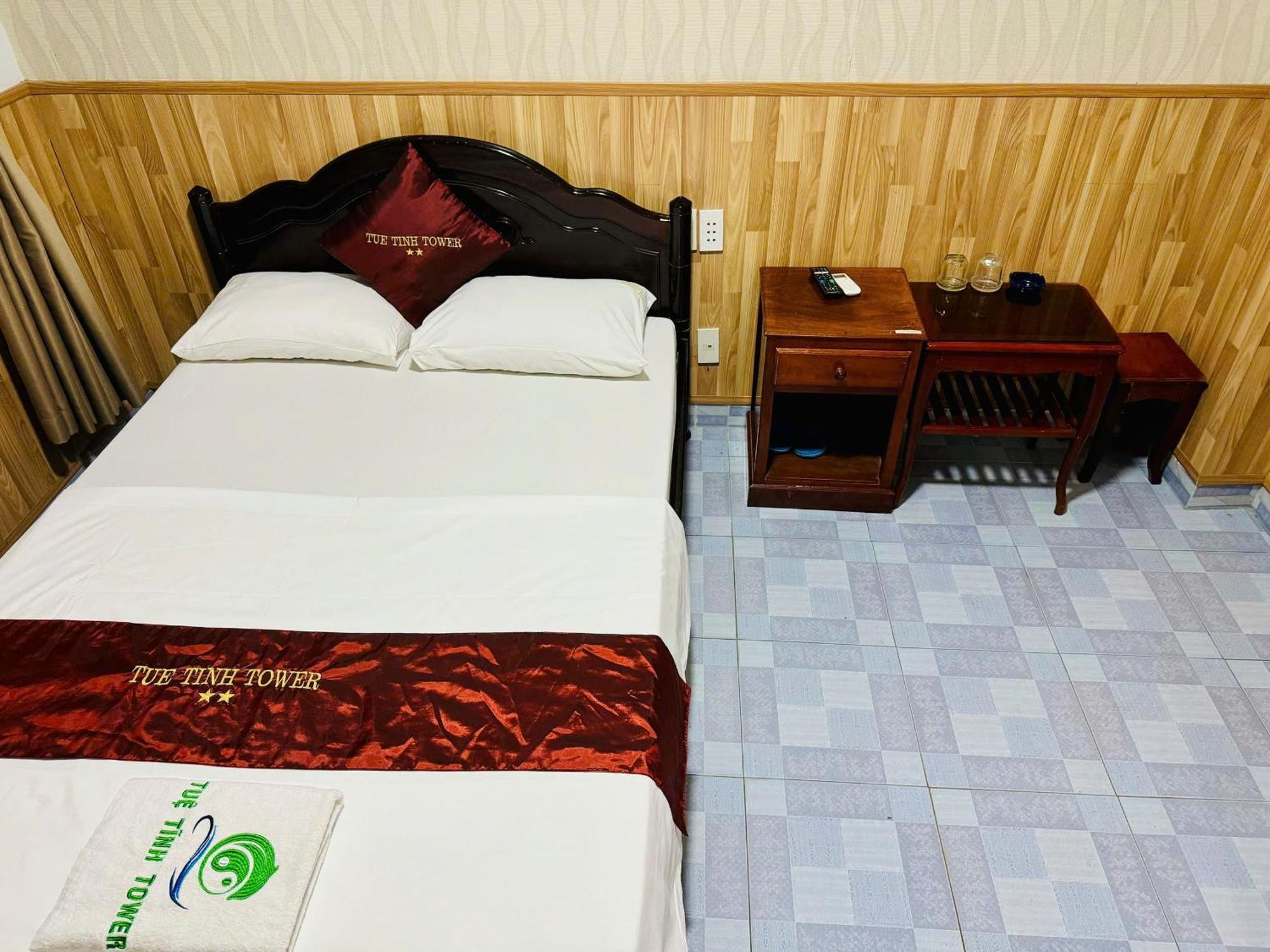 Tue Tinh Hotel Nha Trang Buitenkant foto