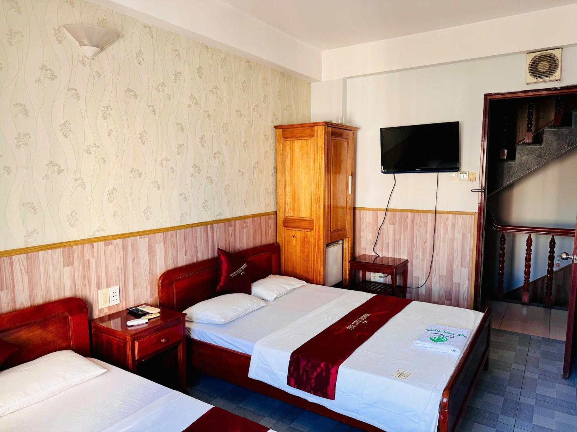 Tue Tinh Hotel Nha Trang Buitenkant foto