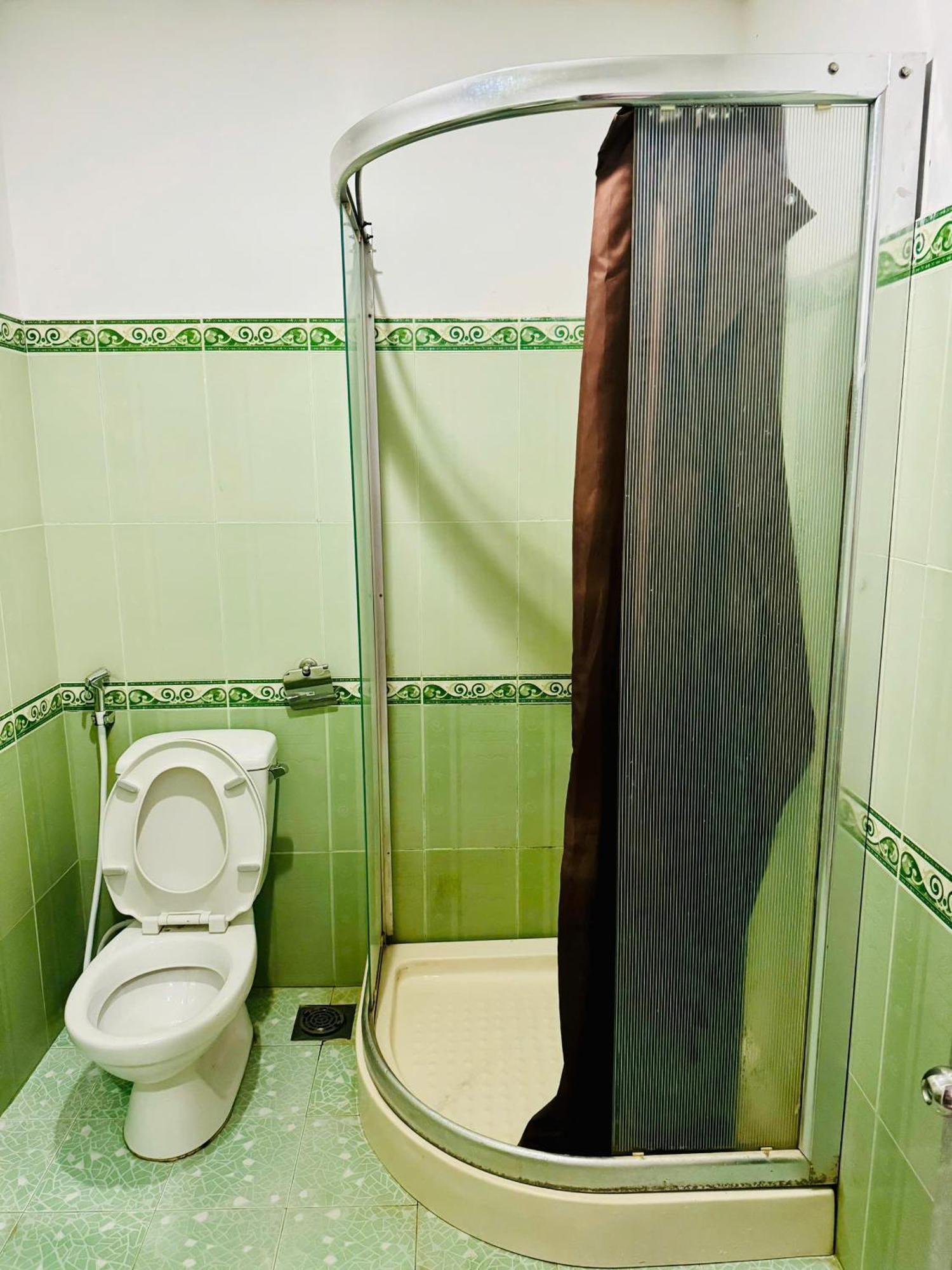 Tue Tinh Hotel Nha Trang Buitenkant foto
